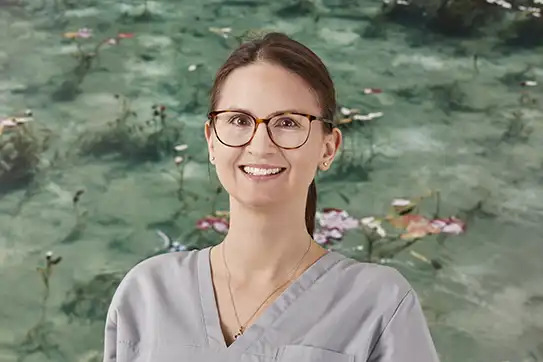 Melissa Fluck Dentalhygienikerin HF & MAS Gesundheitsförderung Melissa Fluck Dentalhygienikerin HF & MAS Gesundheitsförderung